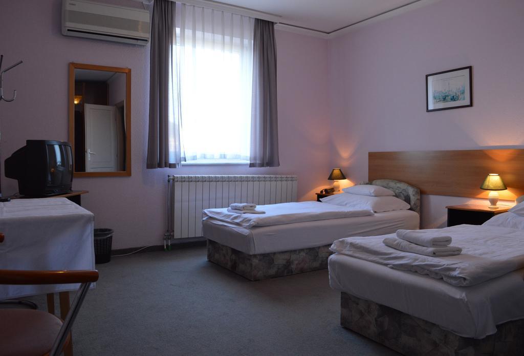 Apollo Hotel Kecskemét Camera foto